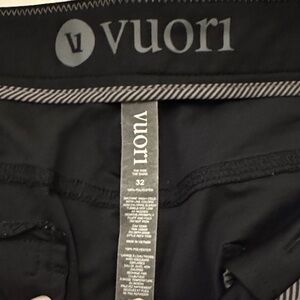 Vuori Charcoal black Performance pant